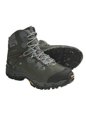 Hi-Tec Cascadia eVent® WPI Hiking Boots